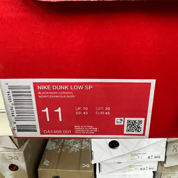 Nike Men's Size 11 Dunk Low Ceramic Orange Black DA1469 001 - New - Picture 7 of 7